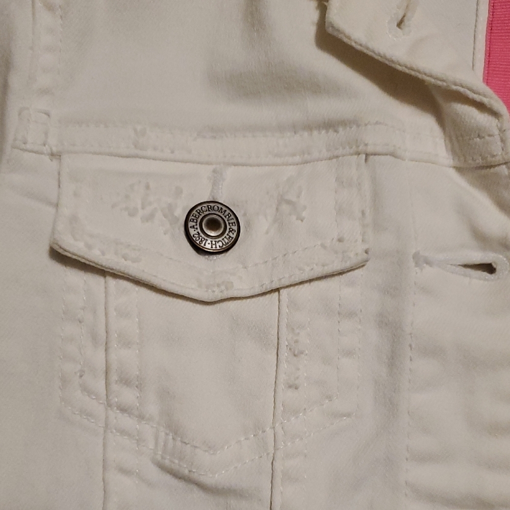 Abercrombie & Fitch White Jean Jacket - Picture 5 of 13